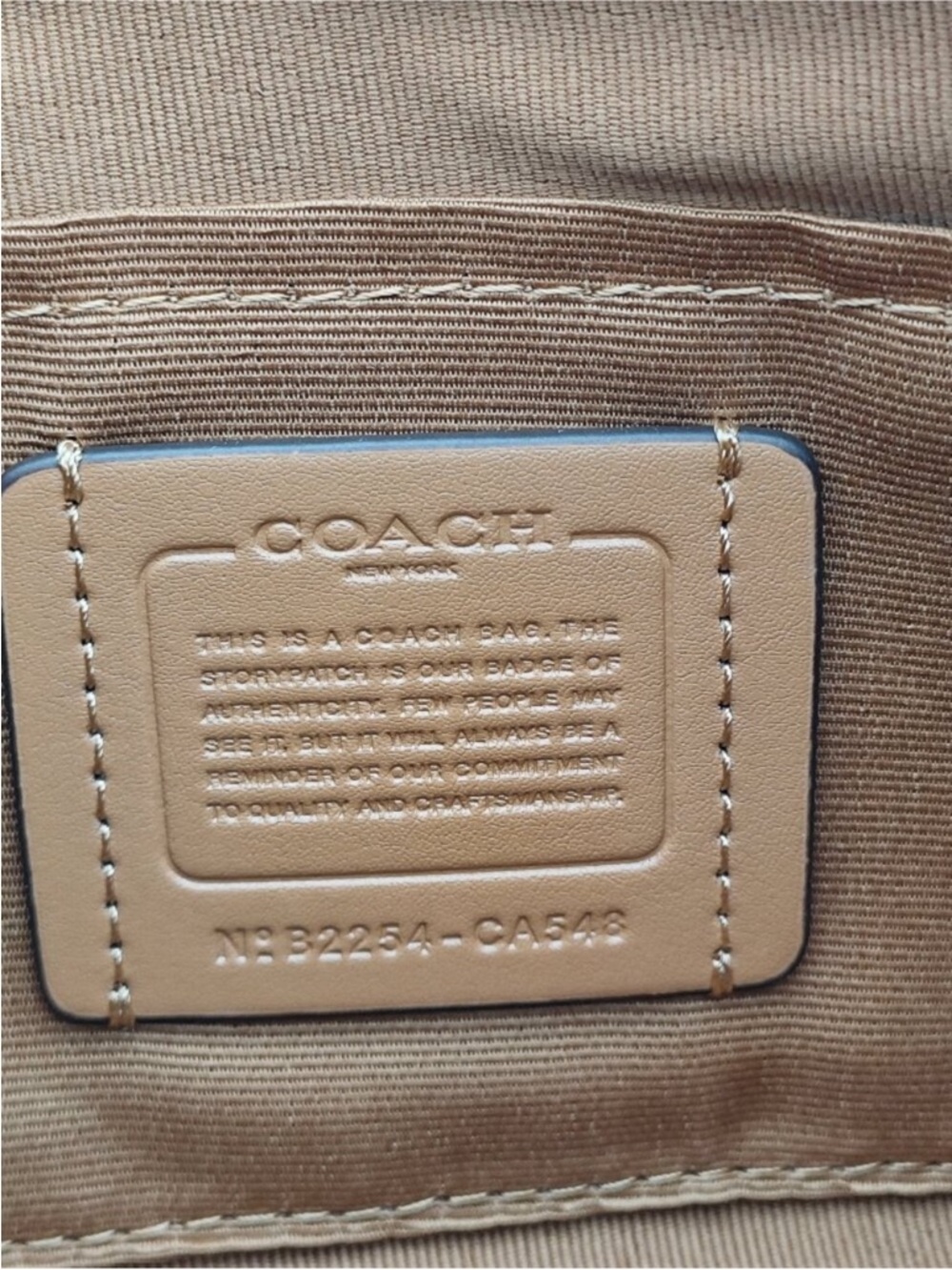 Coach crossbody/handbag - Picture 2 of 8